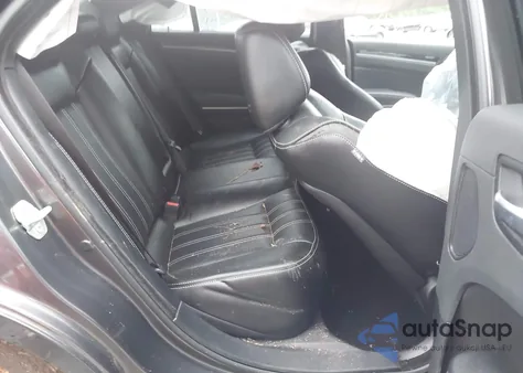 2023 Chrysler 300 300S z USA, uszkodzony, nr VIN 2C3CCABG6PH585200